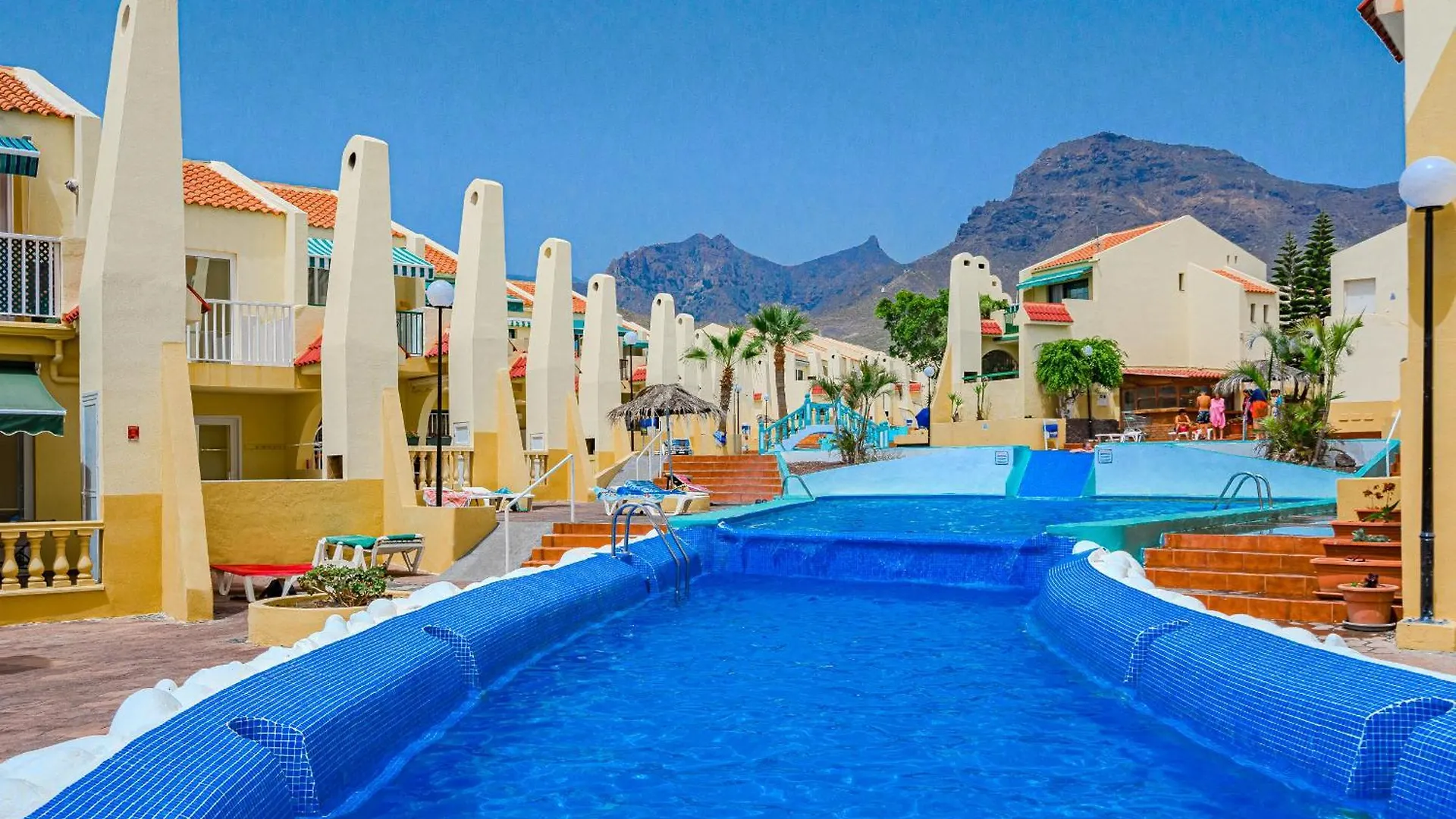 Lovely 1 Bed Apartment In Costa Adeje K101