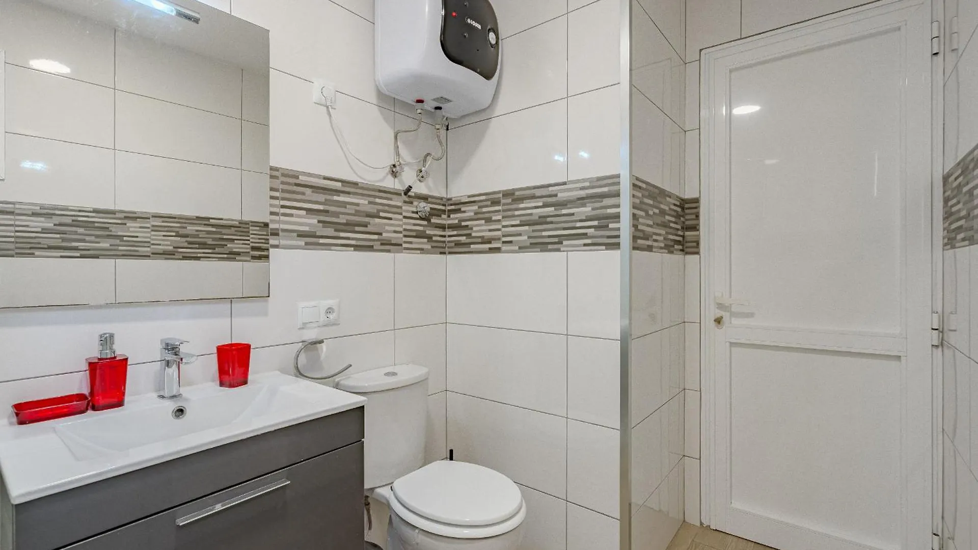 Lovely 1 Bed Apartment In Costa Adeje K101 Spain